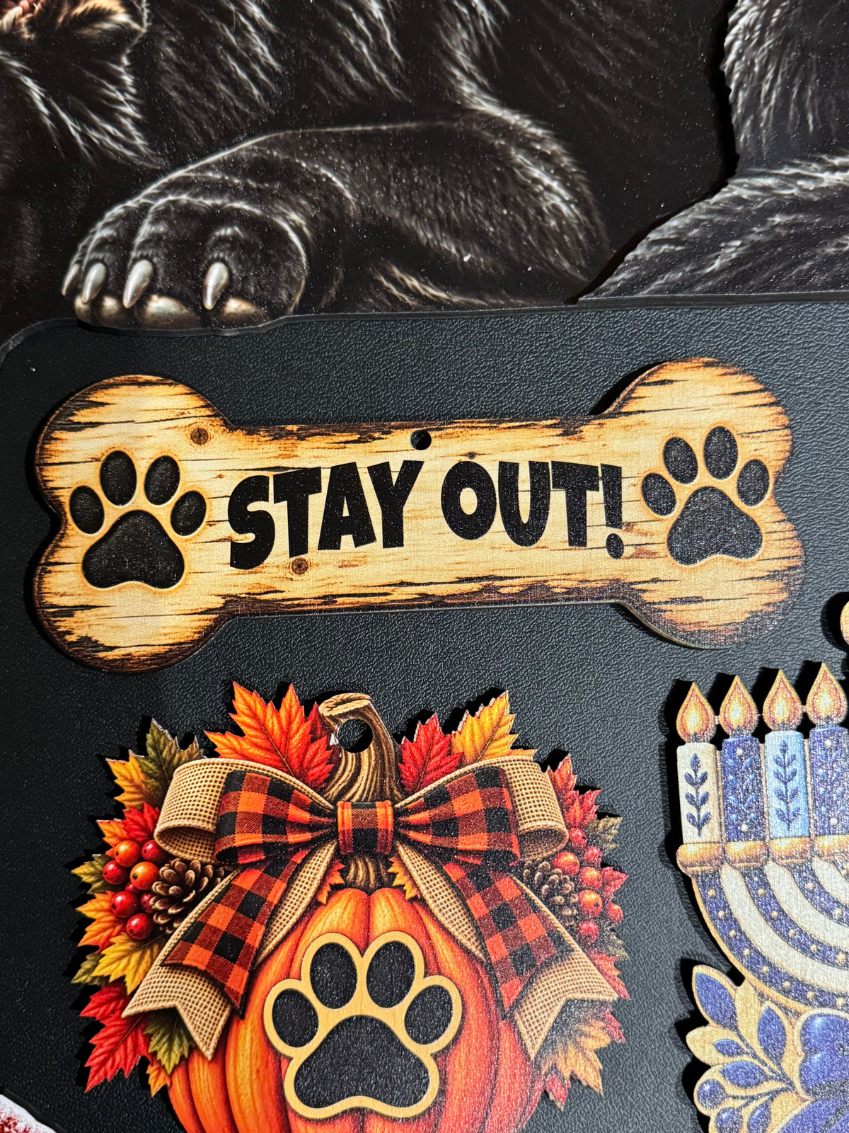 Black German Shepherd Door & Window Topper – Holiday & Seasonal Charms